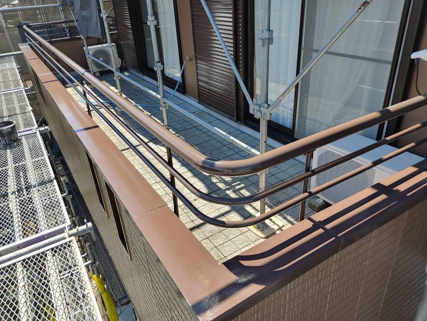 鳥栖市西田町の住宅塗り替え　付帯塗装、屋根モニエル瓦塗装です( ^)o(^ )